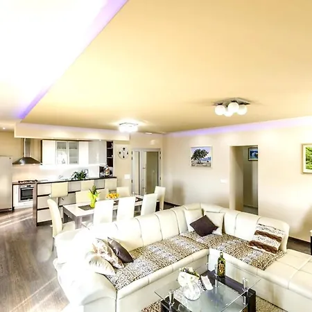 Villa With 6 Bedrooms In Dubravka Konavle With Wonderful Sea View Private Pool Furnished Terrace 15 Km From The Beach