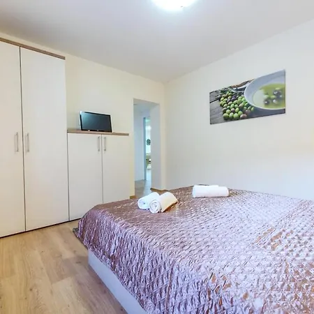 Villa With 6 Bedrooms In Dubravka Konavle With Wonderful Sea View Private Pool Furnished Terrace 15 Km From The Beach * Dubravka